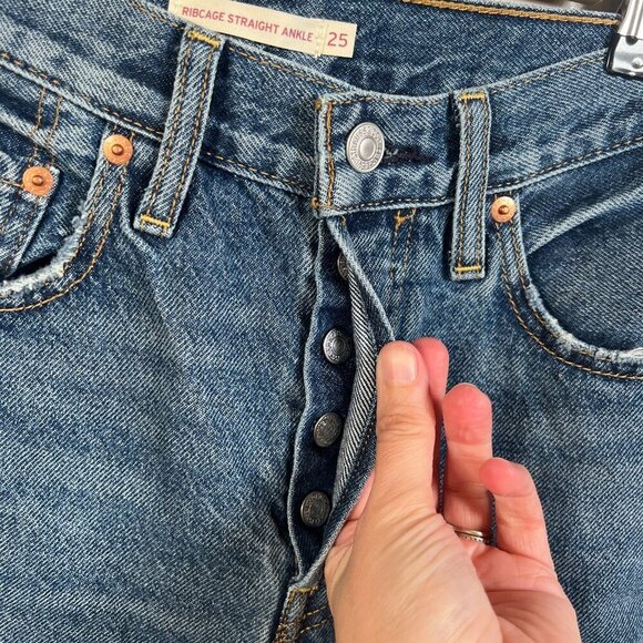 Levi's Ribcage Straight Ankle Jeans Size 25 Distressed Button Fly High Waist - Picture 4 of 12